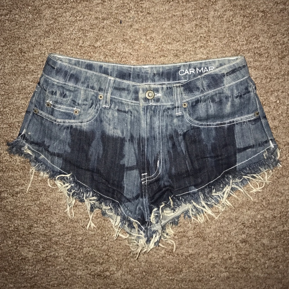 LF stores Carmar denim distressed shorts sz 26
